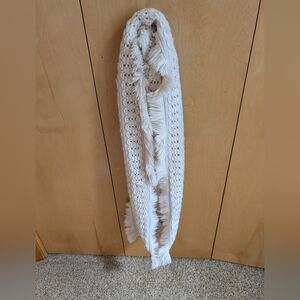 Cozy Knit Fringe Scarf